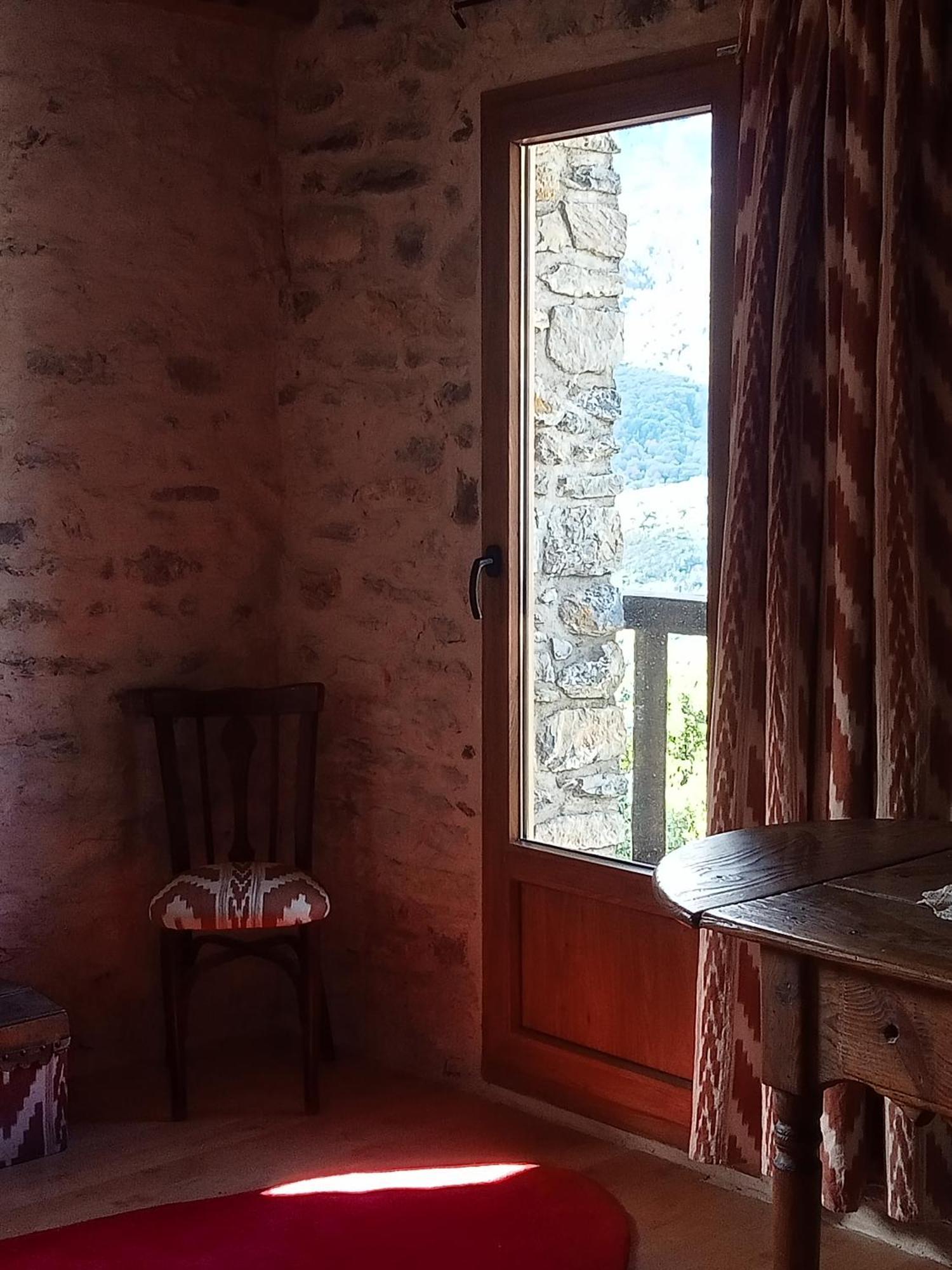Suite En Cuadra Pajar, Casa Rural Hoz de Jaca Extérieur photo